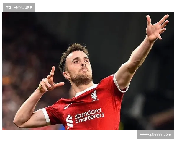 葡萄牙足协为若塔和波尔图传奇功勋若热科斯塔立雕像致敬